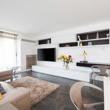 Purple Wall- Tv And Seating Room