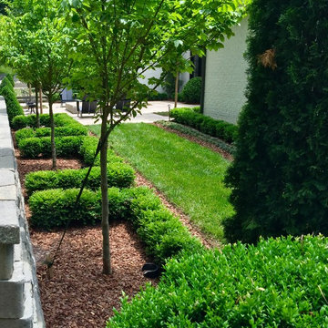 Contemporary Style with Classic Landscape nuances - Franklin Tn