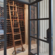Wine Cellar & Bar