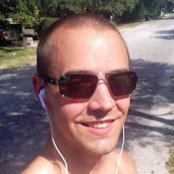 Dylan Vaught's photo