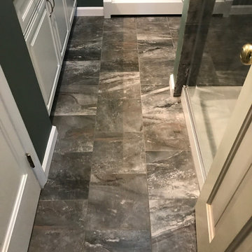2020 Traditional Bathroom