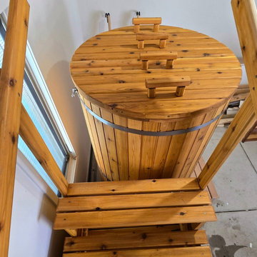 Vertical cedar cold plunge 60" Tall