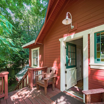 Lonesomeville Pottery Studio & ADU