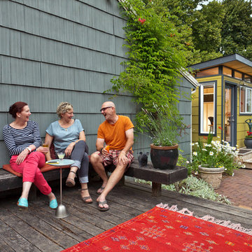 Modern-Shed Home Office