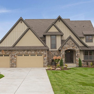 Exterior – Bay Lake Reserve Model – Spring 2014