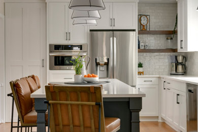 Inspiration for a transitional kitchen remodel in Minneapolis