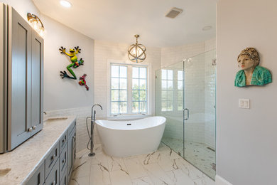 Bathroom - modern bathroom idea in Other