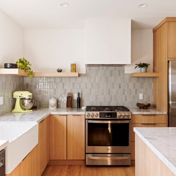 mid-century meets transitional home in Glendale, CA