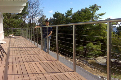 Stainless cable railings