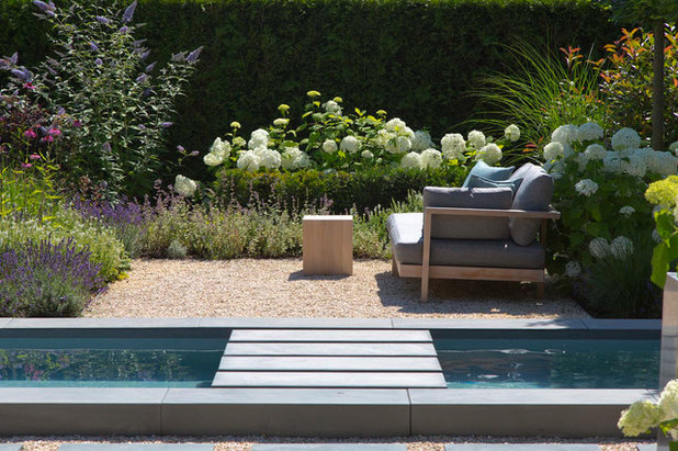 Gartenbesuch Ein moderner Garten mit Sichtachse in Münster