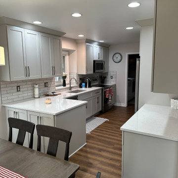 Starmark Bridgeport Kitchen in Repose Grey