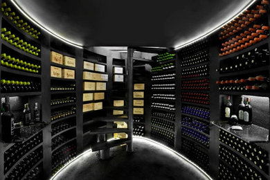 Idée de décoration pour une cave à vin craftsman.