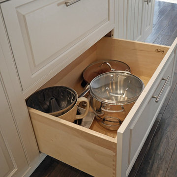 Worcester Two tone Kitchen