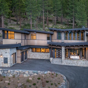 MOUNTAIN HAVEN WITH FIRE-TREATED RANCHWOOD™