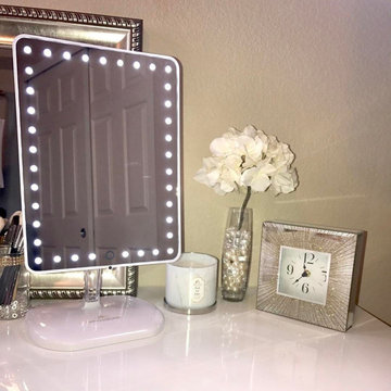 Touch Pro Makeup Mirror with LED Light and Bluetooth Speaker, White