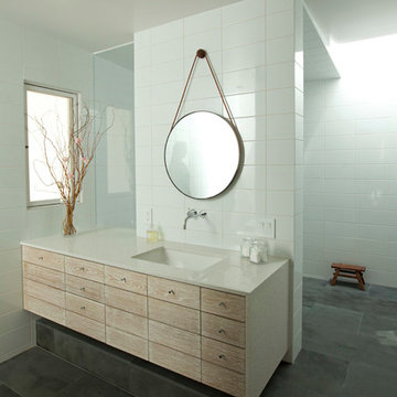 Sullivan Canyon Residence