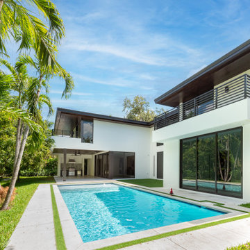 Contemporary Home - 10