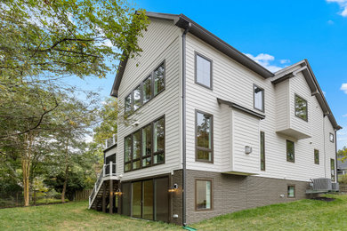 Example of an arts and crafts exterior home design in DC Metro