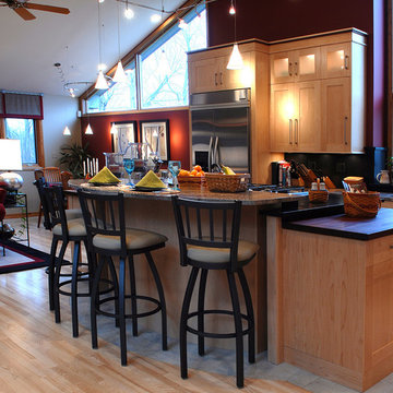 Contemporary Warmth in Woodstock