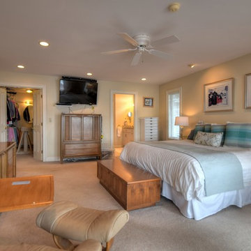 An Outstanding Winnipesaukee Waterfront - 15 Dockham Shore Gilford
