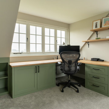 BESPOKE MODERN PAINTED HOME OFFICE IN REIGATE, SURREY