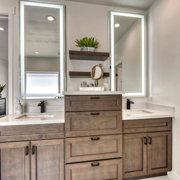 Marble-Style Tiled Bathroom Remodeling in Los Angeles, CA