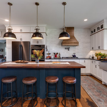 Upscale Modern Farmhouse Kitchen