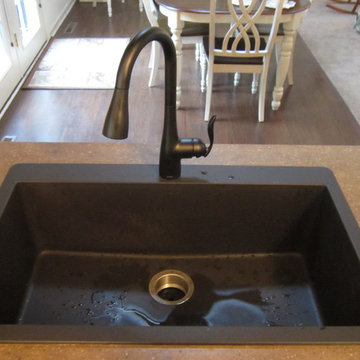 Countertop & Backsplash (K-70)