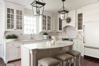Inspiration for a timeless kitchen remodel in Richmond