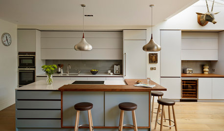 How to Colour-Block Neutrals