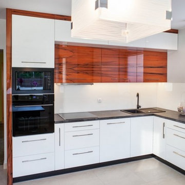 White and Veneer High Gloss Modern Kitchen