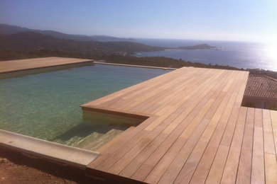 This is an example of a contemporary home design in Corsica.