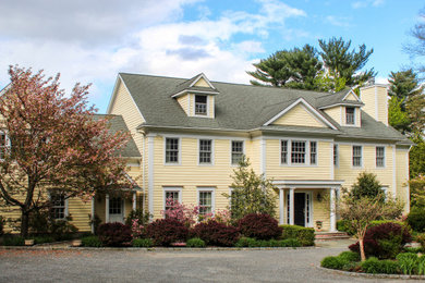 Bedford Colonial