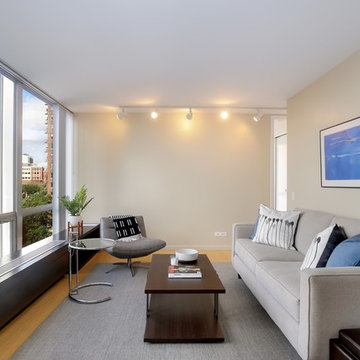 Lakeview Vacant Staging