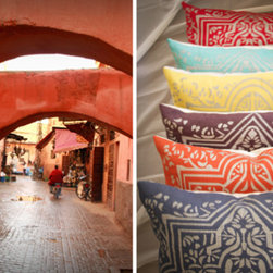 SHOPsteelfeathers.com - Decorative Pillows