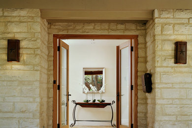 Entryway - traditional entryway idea in Dallas
