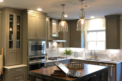 Kitchen - kitchen idea in New Orleans