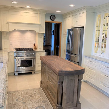 Cambridge Lake House Kitchen