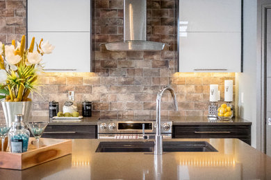 Inspiration for a modern kitchen remodel in Calgary