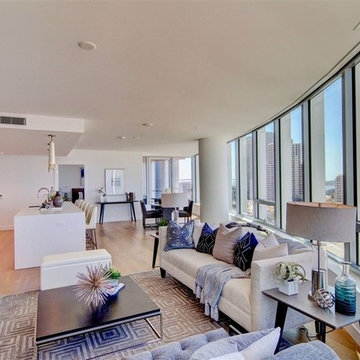 Pacific Gate | Contemporary