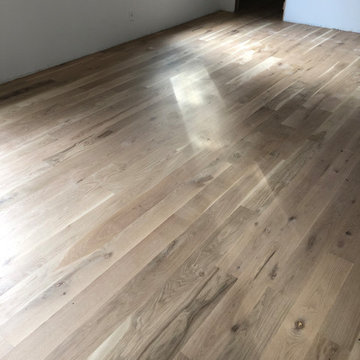 Loba Invisble Protect on European Oak