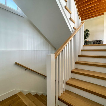Project #91 | U-Shaped Staircase with Mountain Views
