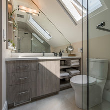 Upstairs Bathroom