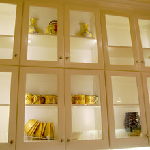 Cabinet lighting