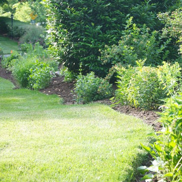 Side Yard Garden Design & Build