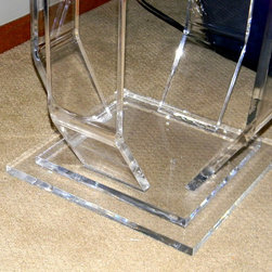 Side table with formed legs - Lucite/Acrylic - Products