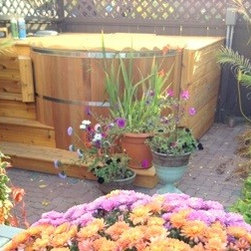 Cedar Hot Tubs in Decks - Hot Tub And Pool Supplies