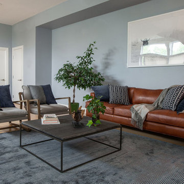 Downtown Townhouse: Living Room