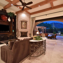 Fanfol Great Room TV/Fireplace