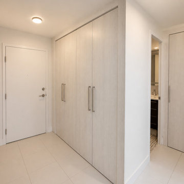 Miami, FL – Custom Closets, Bathroom & Wall Unit